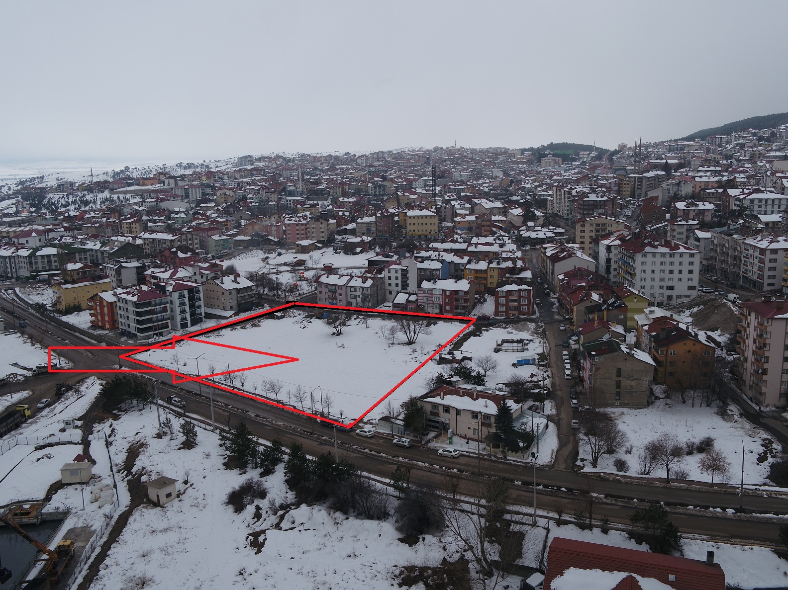  FAY HATTINDA KALAN TA�INMAZLARA �L��K�N B�LG�LEND�RME TOPLANTISI YAPILDI