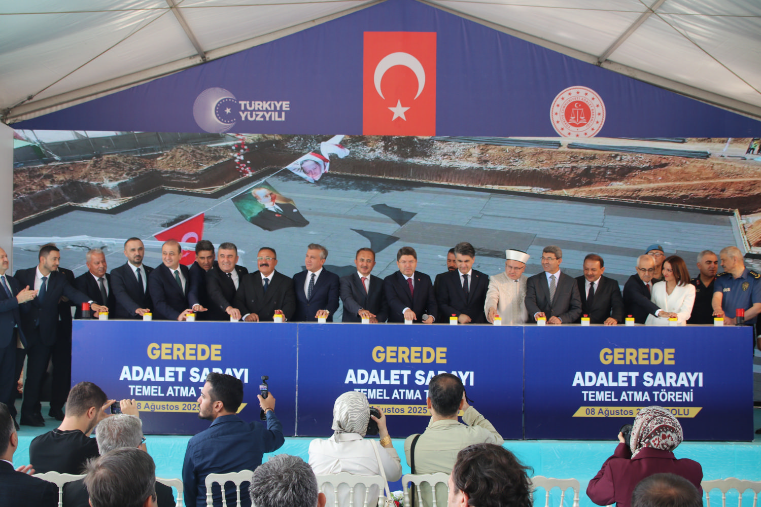 ADALET BAKANI YILMAZ TUNǴUN KATILIMI �LE YEN� ADALET SARAYININ TEMEL� ATILDI