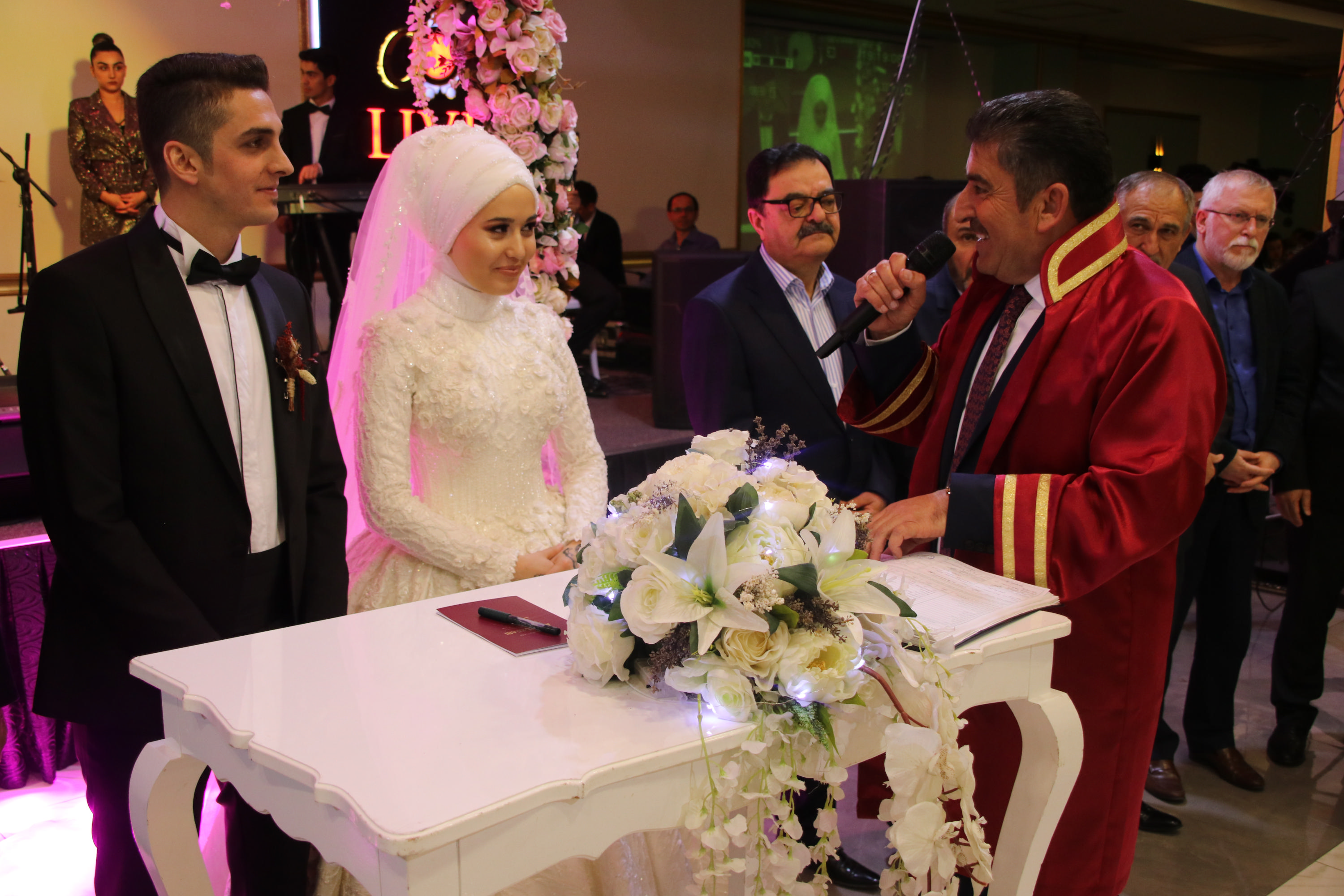 BELED�YE BA�KANIMIZ MUSTAFA ALLAR�IN MUTLU G�N�